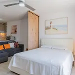 Apartmán Modern With Ocean Views And Heated Pool In Malibu Park Costa Adeje (Tenerife)
