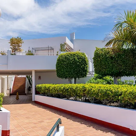 Appartamento Modern With Ocean Views And Heated Pool In Malibu Park *