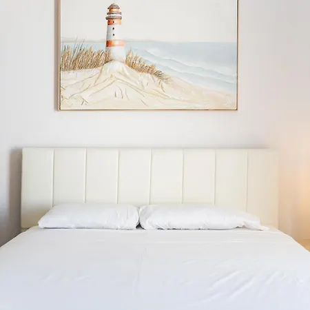 Modern With Ocean Views And Heated Pool In Malibu Park *