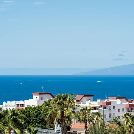 Appartement Modern With Ocean Views And Heated Pool In Malibu Park