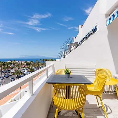 Modern With Ocean Views And Heated Pool In Malibu Park